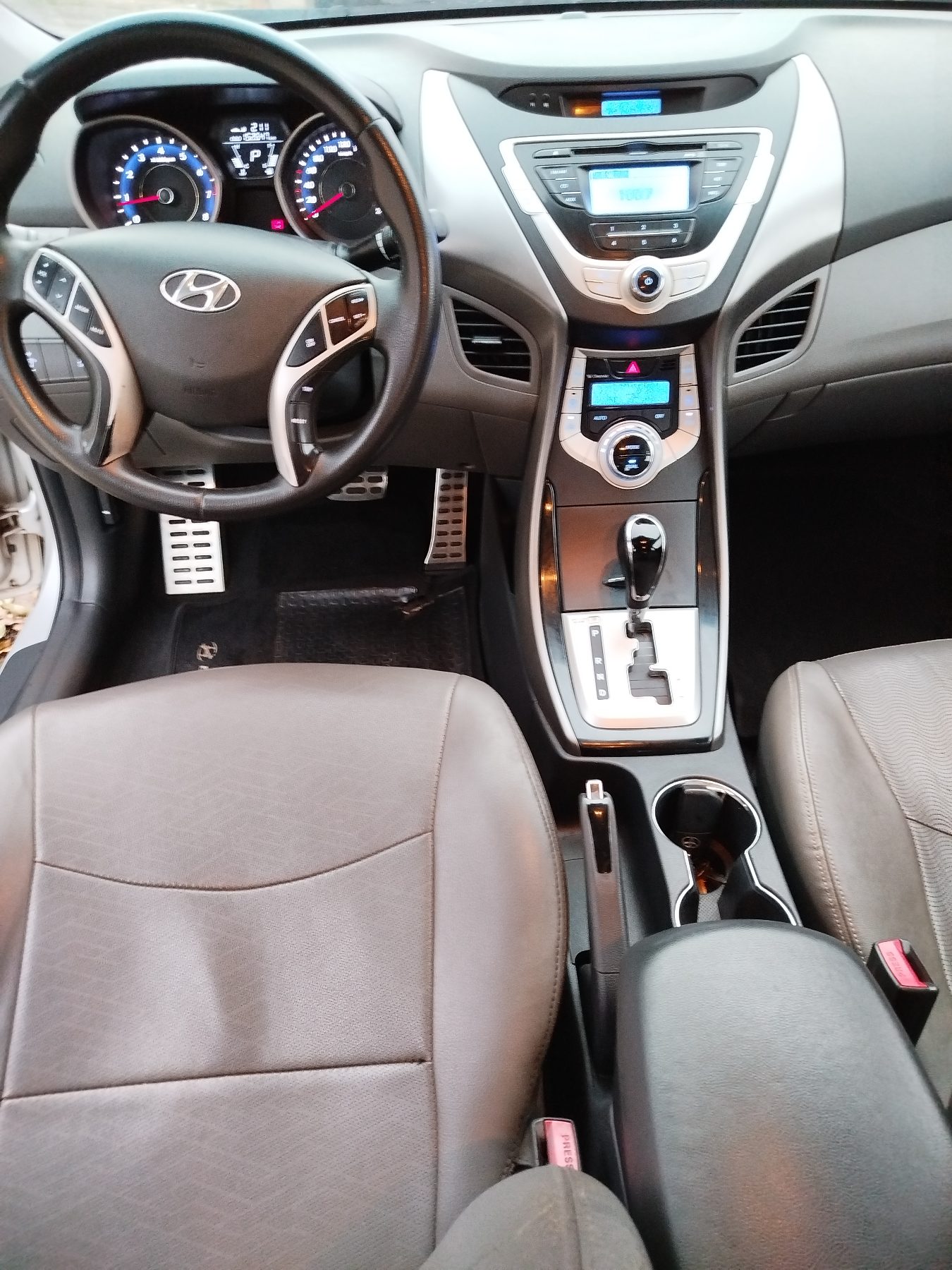 Foto 11 de Elantra Automático 2012 1.8 gls